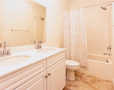 6899 Magnolia Avenue - Photo Thumbnail 11