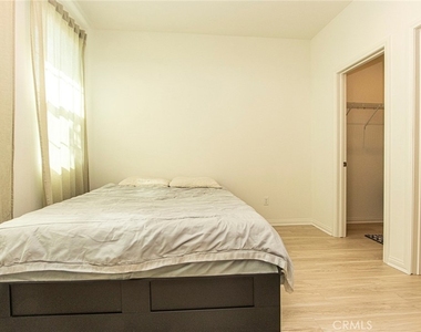 6899 Magnolia Avenue - Photo Thumbnail 9