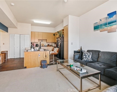 388 E Ocean Boulevard - Photo Thumbnail 6
