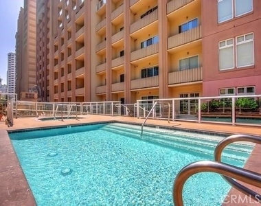 388 E Ocean Boulevard - Photo Thumbnail 20