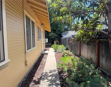 1126 W Center Street - Photo Thumbnail 18