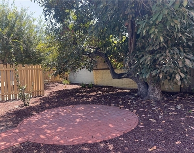 1126 W Center Street - Photo Thumbnail 21