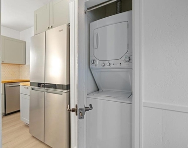3703 Meade Avenue - Photo Thumbnail 19