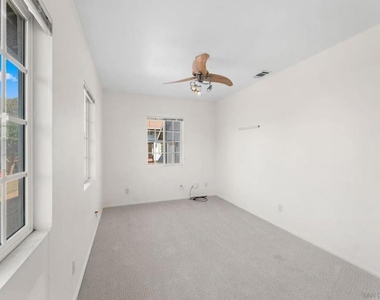 639 1st Avenue - Photo Thumbnail 9