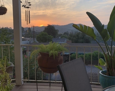 1595 Zephyr Ave - Photo Thumbnail 7