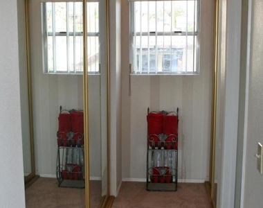 1595 Zephyr Ave - Photo Thumbnail 17