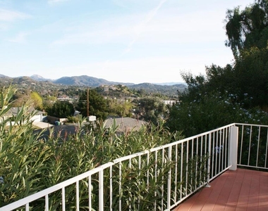 1595 Zephyr Ave - Photo Thumbnail 8
