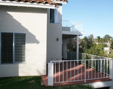 1595 Zephyr Ave - Photo Thumbnail 5