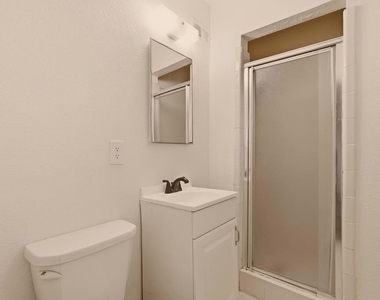 1379 Glen Avenue - Photo Thumbnail 18