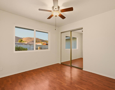 1379 Glen Avenue - Photo Thumbnail 9