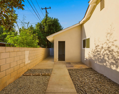1379 Glen Avenue - Photo Thumbnail 28