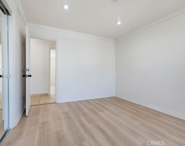 1010 Valencia Street - Photo Thumbnail 28