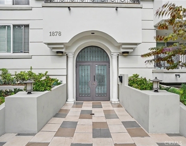1878 Greenfield Avenue - Photo Thumbnail 23
