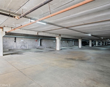 4760 Templeton Street - Photo Thumbnail 16