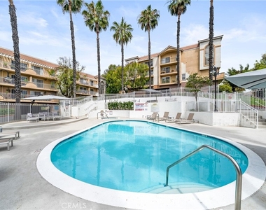 4760 Templeton Street - Photo Thumbnail 19