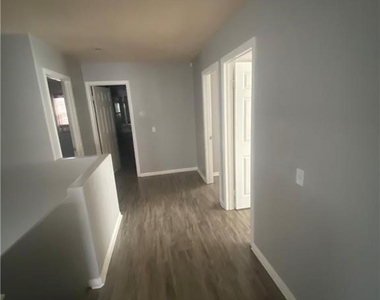9297 San Rafael Arcangel Ln - Photo Thumbnail 4