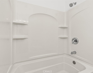 32 La Costa Court - Photo Thumbnail 24
