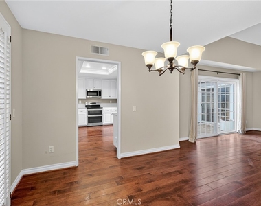 26 Lakeshore - Photo Thumbnail 4