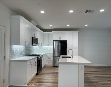 5760 Westmont Lane - Photo Thumbnail 2
