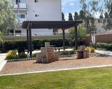 5760 Westmont Lane - Photo Thumbnail 37