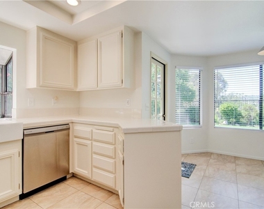 24742 Via Del Oro - Photo Thumbnail 10
