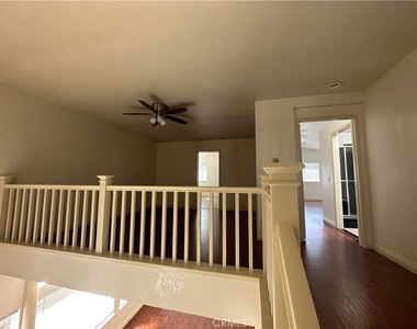 2214 W Toledo Place - Photo Thumbnail 8