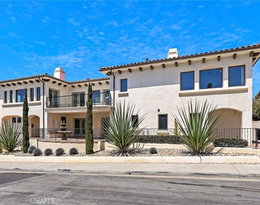 1699 Calle De Los Alamos - Photo Thumbnail 5