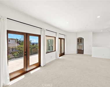 1699 Calle De Los Alamos - Photo Thumbnail 28