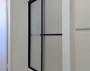 1468 Cresthaven Place - Photo Thumbnail 11