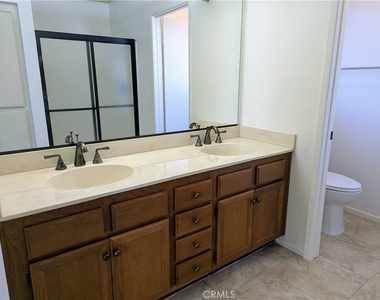 1468 Cresthaven Place - Photo Thumbnail 10