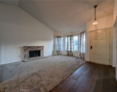 1468 Cresthaven Place - Photo Thumbnail 1