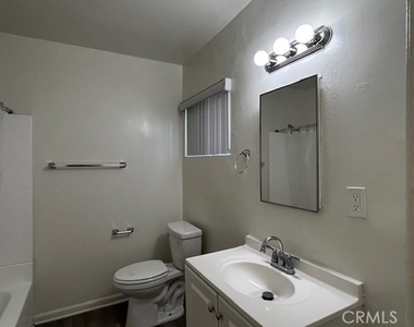 12437 Harris - Photo Thumbnail 9