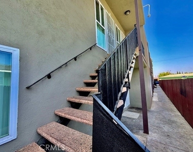 815 N Rose - Photo Thumbnail 24