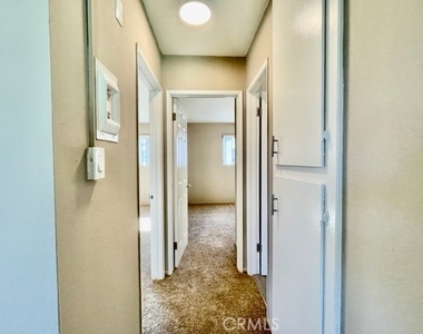 815 N Rose - Photo Thumbnail 12
