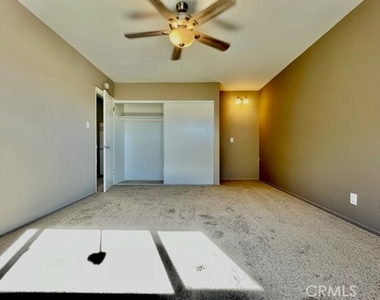 815 N Rose - Photo Thumbnail 17