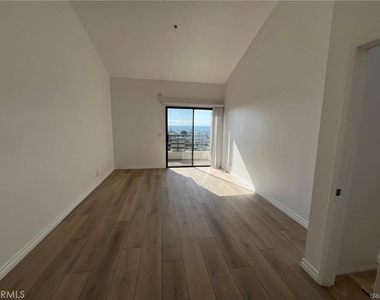 210 Lille Lane 310 - Photo Thumbnail 11