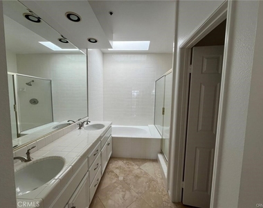 210 Lille Lane 310 - Photo Thumbnail 15