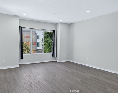 21 Gramercy - Photo Thumbnail 29