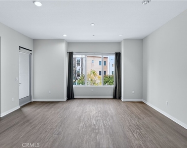 21 Gramercy - Photo Thumbnail 7