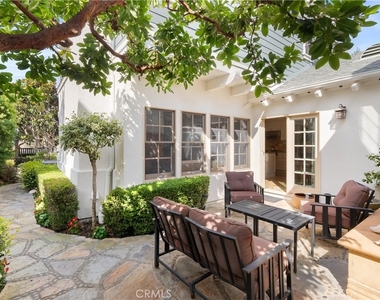 2501 Bungalow Place - Photo Thumbnail 25