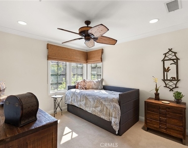 2501 Bungalow Place - Photo Thumbnail 21