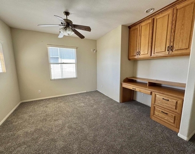 3906 Rill Court - Photo Thumbnail 17