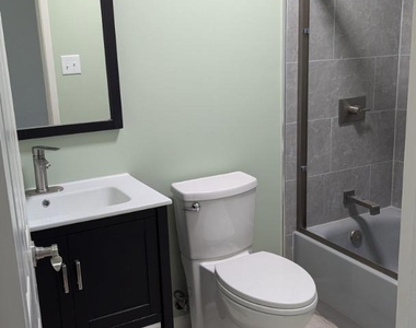 1187 Overlook Avenue - Photo Thumbnail 3