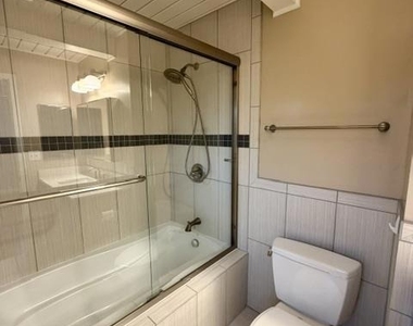 4235 Ruthelma Avenue - Photo Thumbnail 23