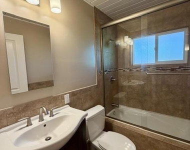 4235 Ruthelma Avenue - Photo Thumbnail 13