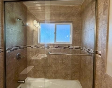 4235 Ruthelma Avenue - Photo Thumbnail 14