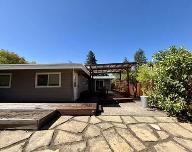 4235 Ruthelma Avenue - Photo Thumbnail 28