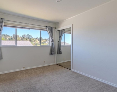 1523 Valdez Way - Photo Thumbnail 12