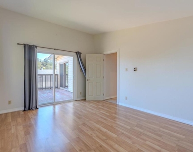 1523 Valdez Way - Photo Thumbnail 9