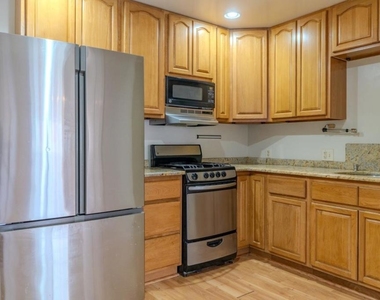 1523 Valdez Way - Photo Thumbnail 6